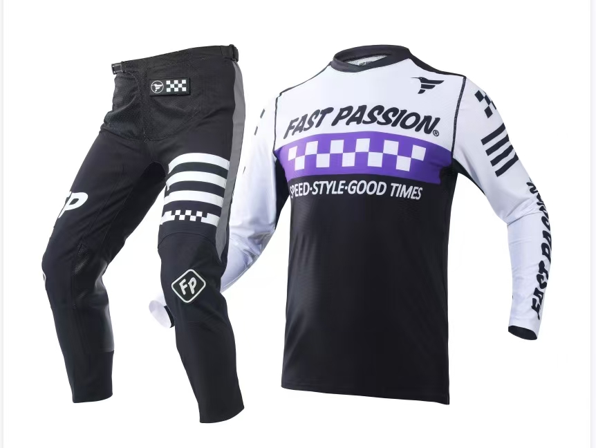 Zestaw motocyklowy Fastpassion – Motorcycle Gear For Woman recenzja i cena